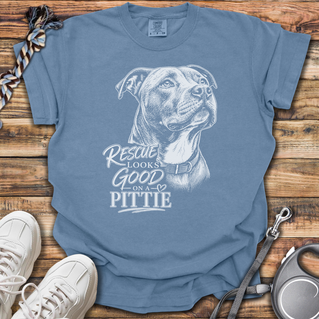 Rescue Looks Good On A Pittie T-Shirt